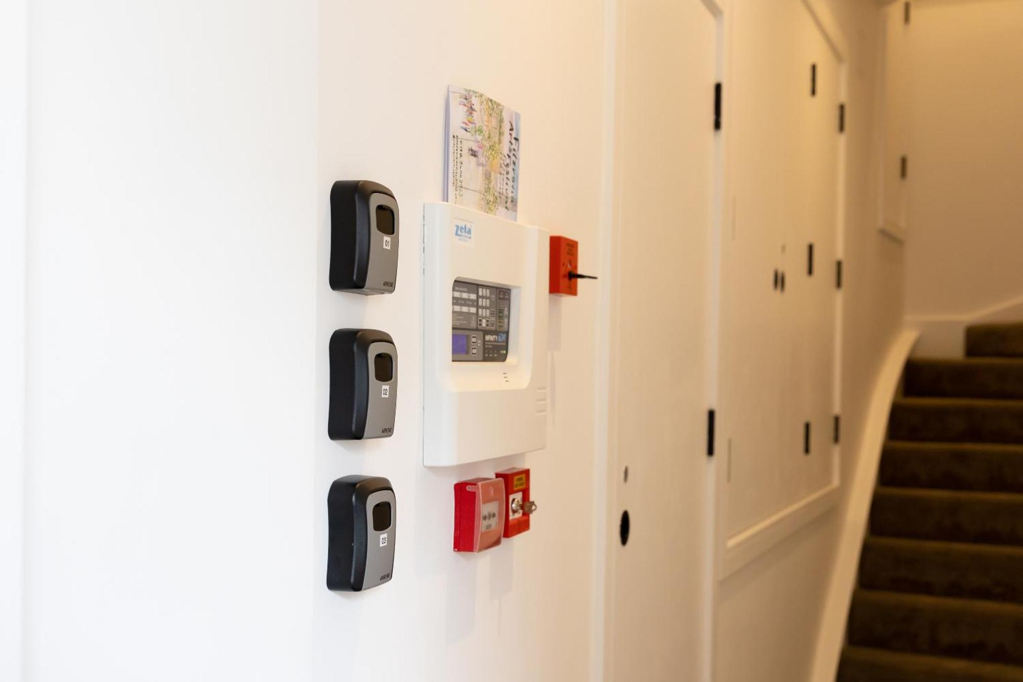 Modern, Stylish Newly Refurbished 2Nd Floor Apartment In Fitzrovia ลอนดอน ภายนอก รูปภาพ