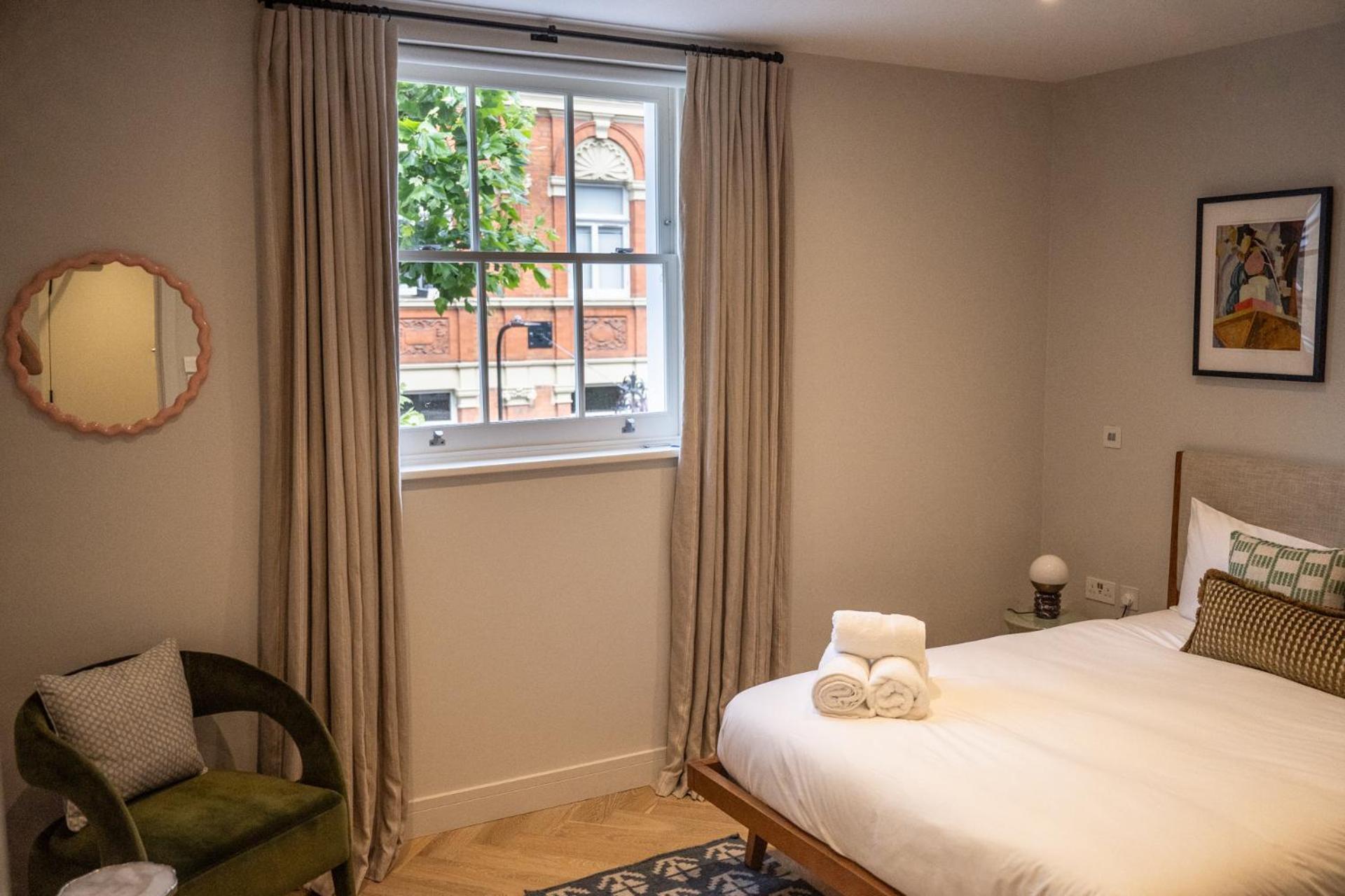 Modern, Stylish Newly Refurbished 2Nd Floor Apartment In Fitzrovia ลอนดอน ภายนอก รูปภาพ