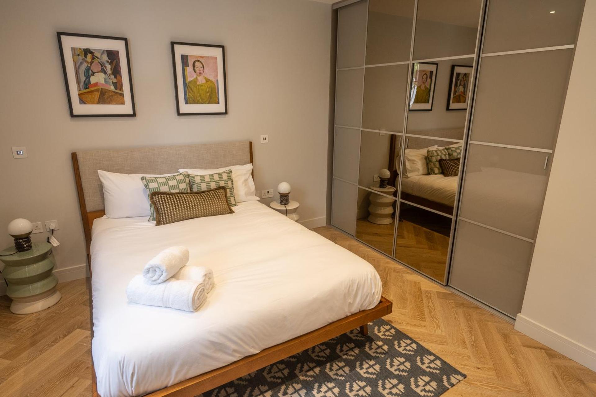 Modern, Stylish Newly Refurbished 2Nd Floor Apartment In Fitzrovia ลอนดอน ภายนอก รูปภาพ