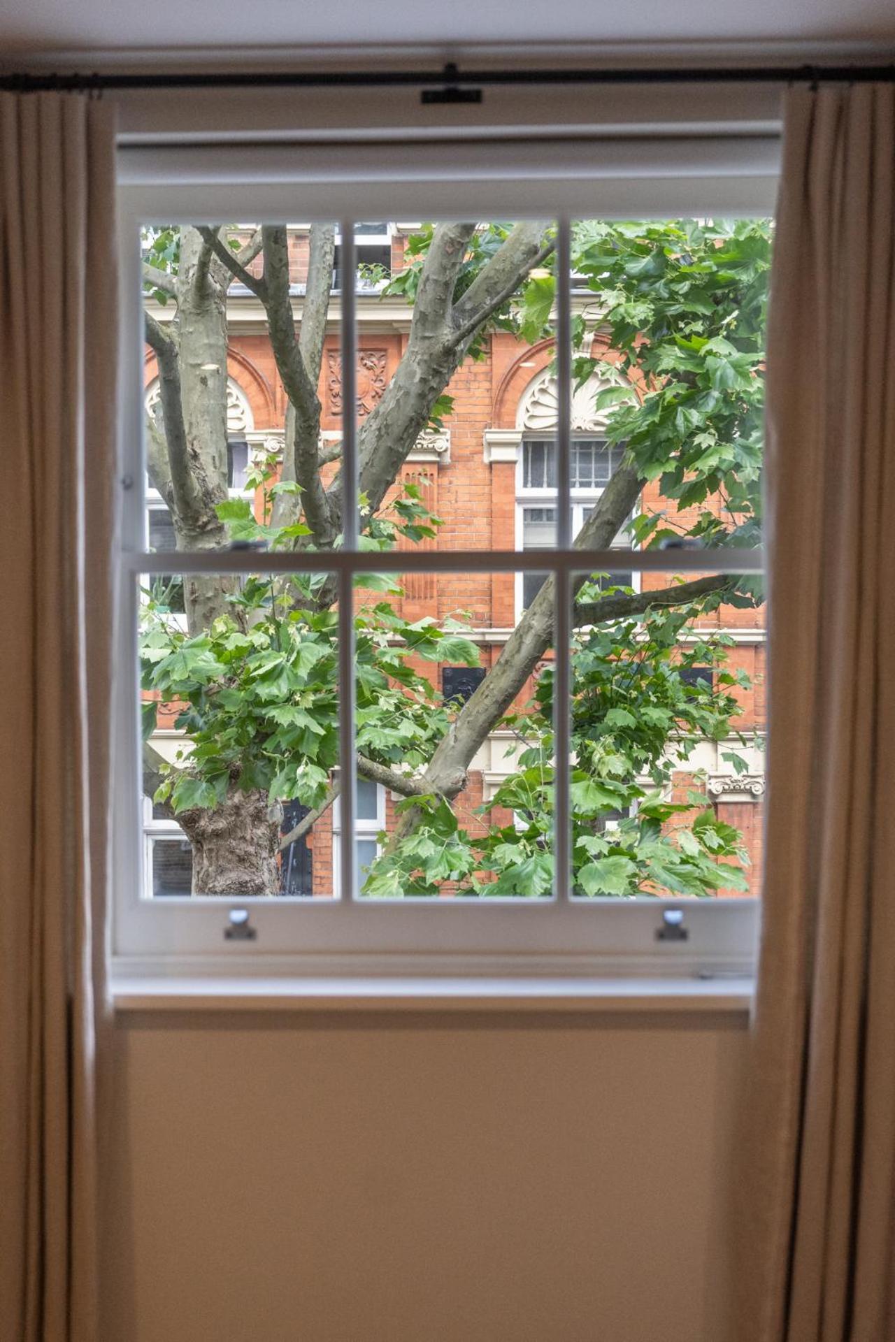 Modern, Stylish Newly Refurbished 2Nd Floor Apartment In Fitzrovia ลอนดอน ภายนอก รูปภาพ