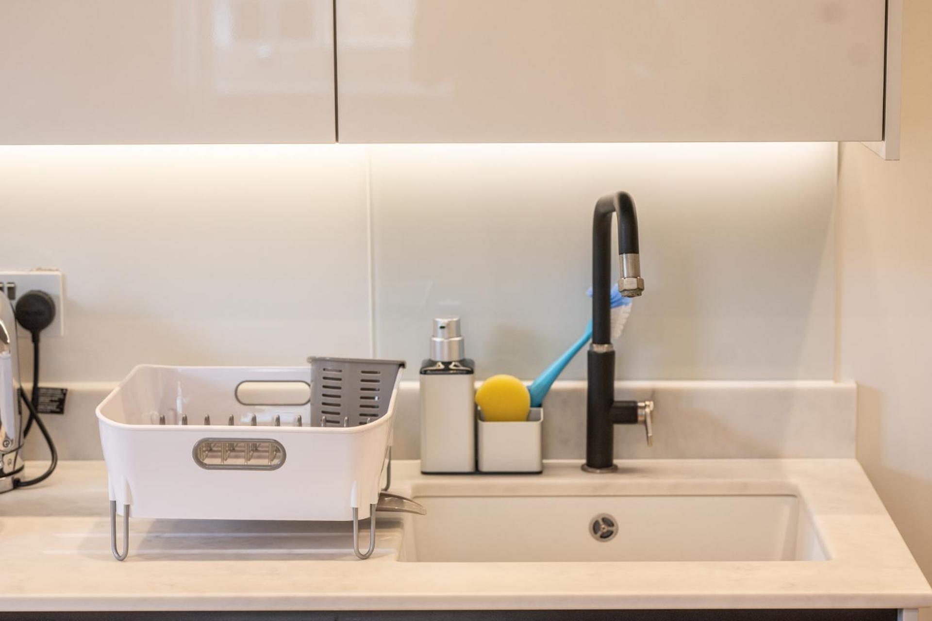 Modern, Stylish Newly Refurbished 2Nd Floor Apartment In Fitzrovia ลอนดอน ภายนอก รูปภาพ